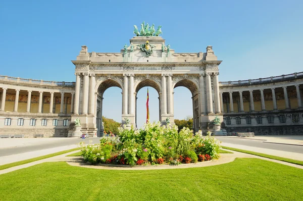 Triumph Arch in Cinquantennaire Parc em Bruxelas, Bélgica — Fotografia de Stock