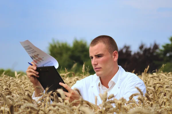 tarım bilim adamı ya da alanında öğrenci