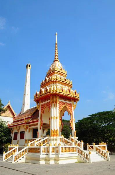 Buddhista templom Thaiföld sziget Phuket — Stock Fotó