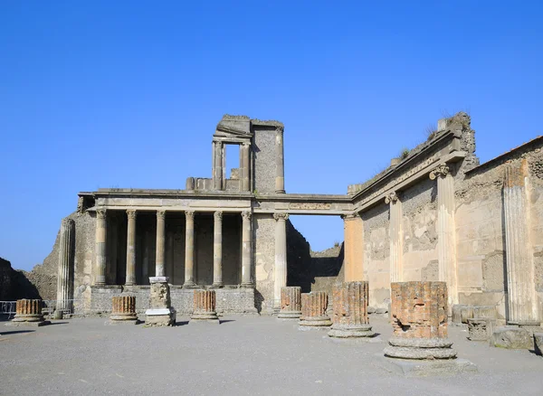 ポンペイ scavi、カンパニア州、イタリアの美しい寺院の遺跡 — ストック写真