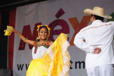 xochicalli Meksika folklorik bale