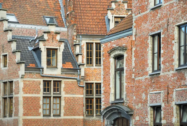Typiska medeltida fasader — Stockfoto