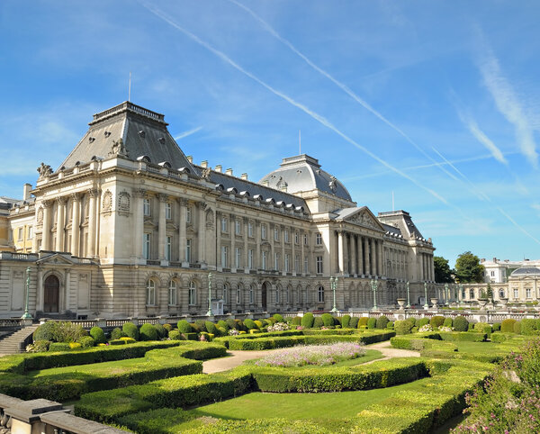 Palace of the king in historical center of Brussels