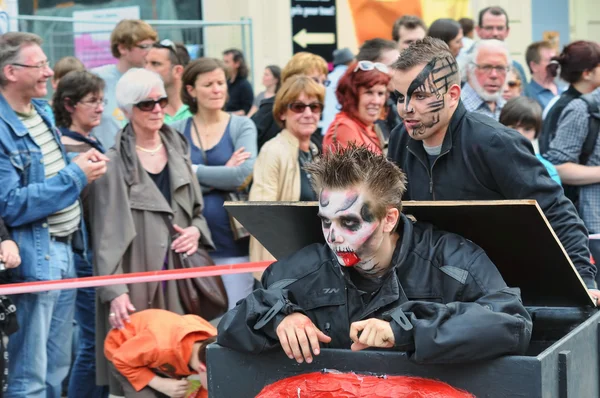 Procissão no desfile de Zinneke em 19 de maio de 2012 em Bruxelas — Fotografia de Stock