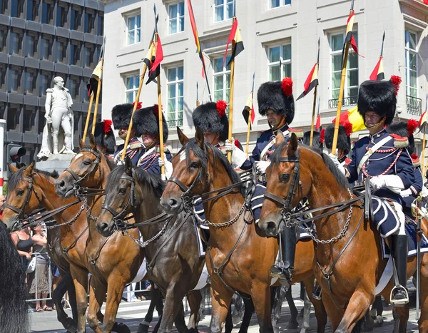 Belgian Cavalry starts defile to Royal Palace — Stock Photo, Image