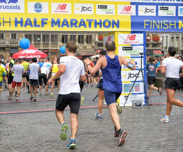 Brussel-marathon en halve marathon — Stockfoto