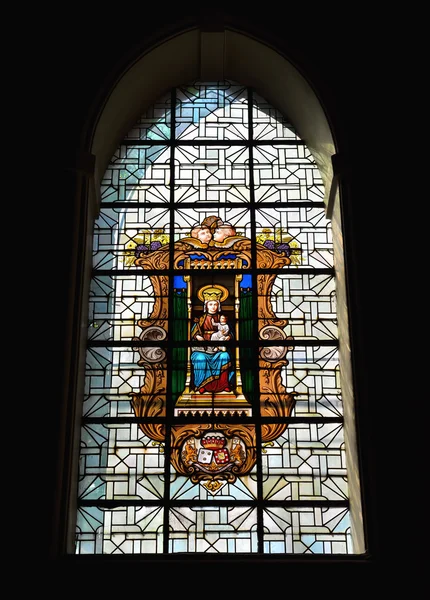 Stained glass window in Chapelle de Bois-Seigneur-Isaac — Stock Photo, Image