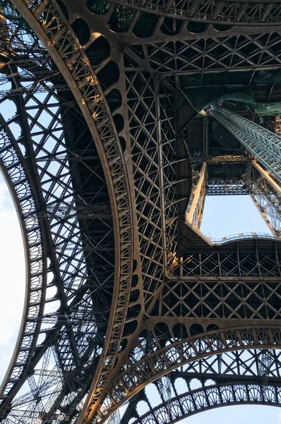 Angle view below Eiffel Tower — Stock Photo, Image