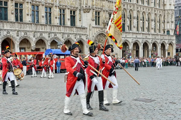 Ceremonia de plantare a Meyboom începe pe Grand Place — Fotografie, imagine de stoc