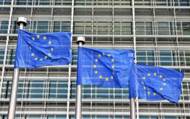Avrupa Komisyonu'nun berlaymont bina, Avrupa Birliği'nin mavi bayraklar