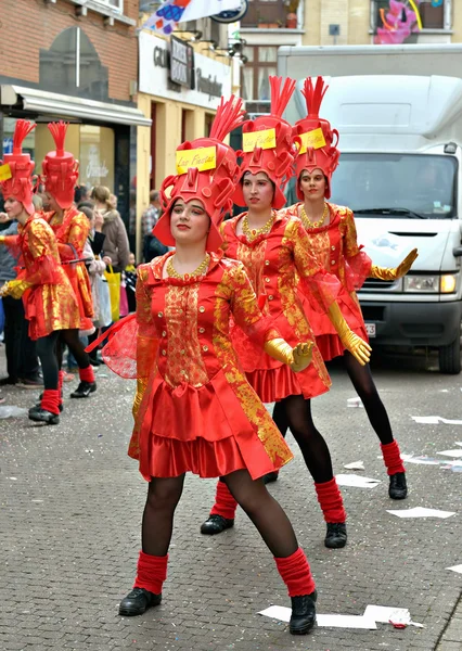 Halle carnaval op 30 maart 2014 in halle, België — Stockfoto