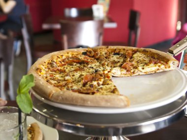 pizza bir parçası