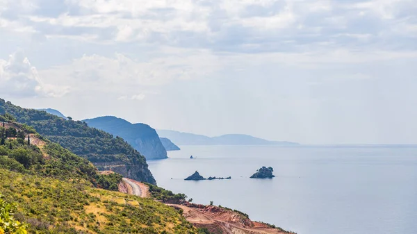 Landschaft Blick auf Montenegros Küste des Mittelmeeres — Stockfoto