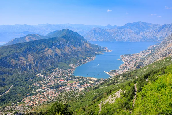 Pemandangan panorama Teluk Kotor, Montenegro — Stok Foto