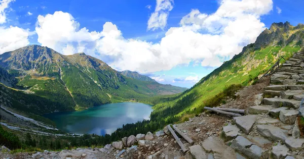 Morskie Oko lago in polacco montagne di Tatra Foto Stock Royalty Free