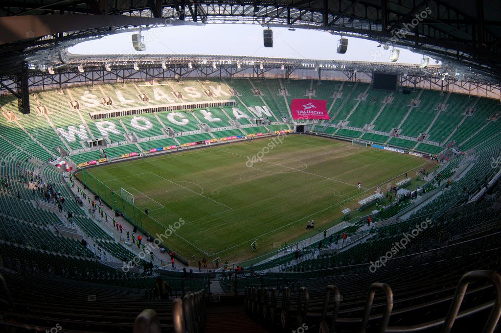 depositphotos_13354257-stock-photo-stadion-miejski.jpg