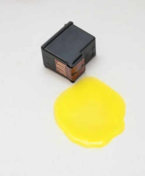 Yellow Ink Cartridge on White Background — Stock Photo, Image