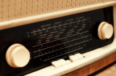 eski radyo alıcısı