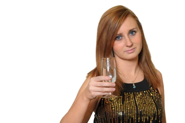 Retrato de jovem atraente que oferece uma taça de champanhe . — Fotografia de Stock