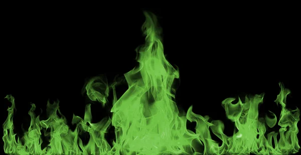 Llamas de fuego verdes sobre fondo negro —  Fotos de Stock