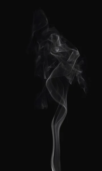 Абстрактний дим ізольований на чорному — стокове фото