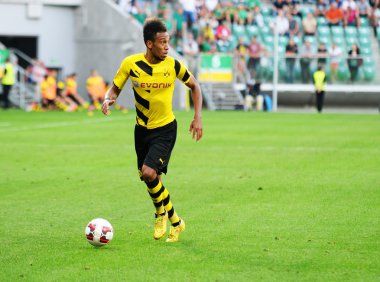 Wroclaw. Polonya - Ağustos 06: maç wks slask wroclaw ve borussia arasında dostça dortmund. Pierre-emerick aubameyang Ağustos 06, 2014 yılında wroclaw. Polonya.