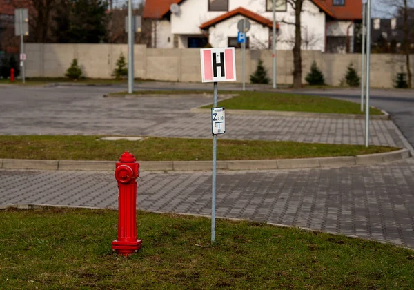 Suburb Water Fire Hydrant Sign — Stock Photo, Image