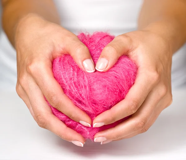 Femmes avec boule de fil — Photo