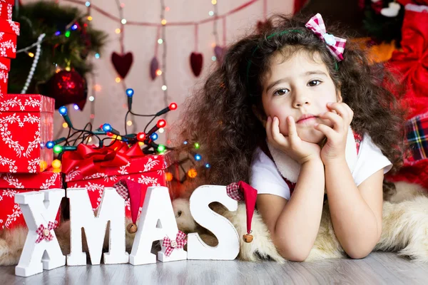 クリスマスの女の子 — ストック写真