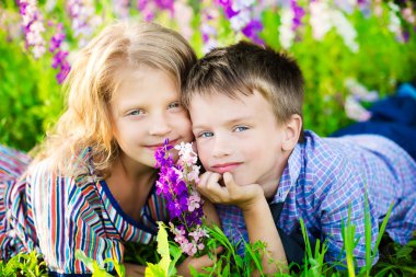 Çocuklar eğlenceli yaz gün olması