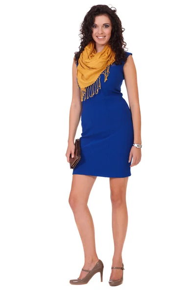 年轻有魅力的微笑女人穿上蓝裙子，孤立在惠特 — 图库照片