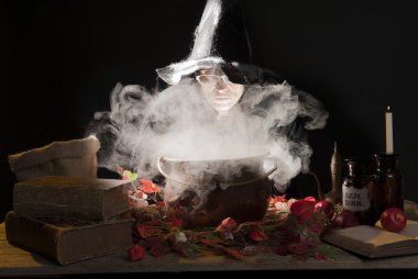 Halloween cadı kazanı ile
