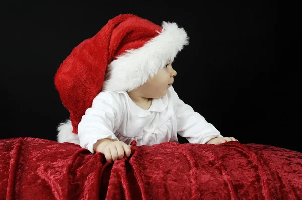 Kleine baby met kerst hoed — Stockfoto