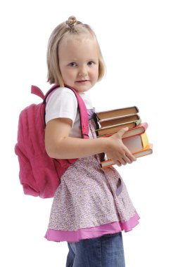 kitap yığını ile küçük kız