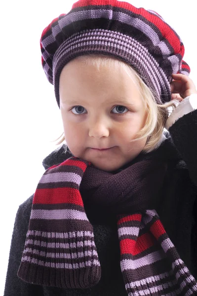 Menina com chapéu de inverno e casaco — Fotografia de Stock