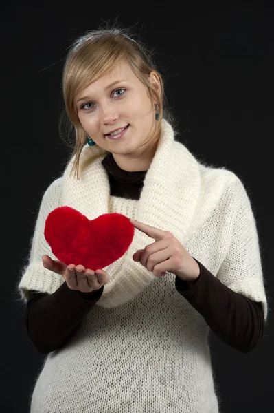 Valentinstag, junge Frau mit Hirsch-Form — Stockfoto