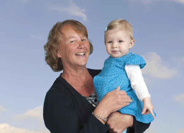 Nonna con nipote, isolata su bianco — Foto Stock