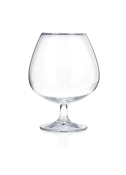 Vaso de coñac de brandy vacío aislado en blanco — Foto de Stock