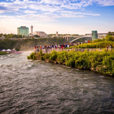Niagara Şelalesi ABD tarafında..