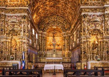 Barok tarzı Convento de Sao Francisco 'nun zengin mimarisi Salvador, Bahia, Brezilya.