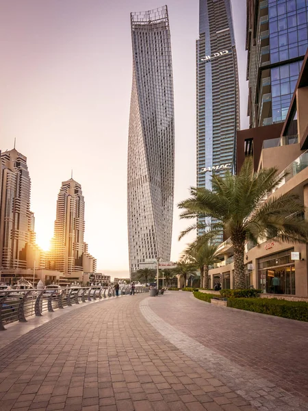 阿拉伯联合酋长国迪拜超现代化建筑的观点 — 图库照片
