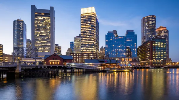 Widok Boston Harbor Financial District Bostonie Usa — Zdjęcie stockowe