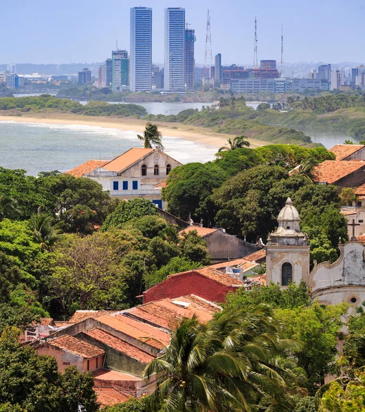 Olinda 'nın tarihi mimarisi Pernambuco, Brezilya.