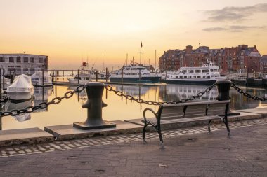 Massachusetts, ABD 'deki Boston' un tarihi mimarisinin görüntüsü.