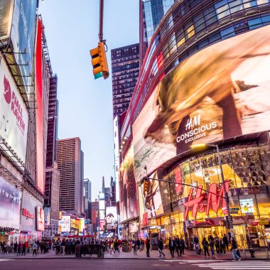 Times Meydanı 'ndaki New York şehri manzarası.