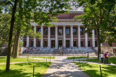 Cambridge, Massachusetts, ABD 'deki Harvard Üniversitesi' nin mimarisi..