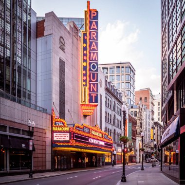 Massachusetts, ABD 'deki Boston Tiyatro Bölgesi manzarası.