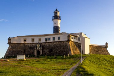 Brezilya 'da deniz feneri mimarisi manzarası.