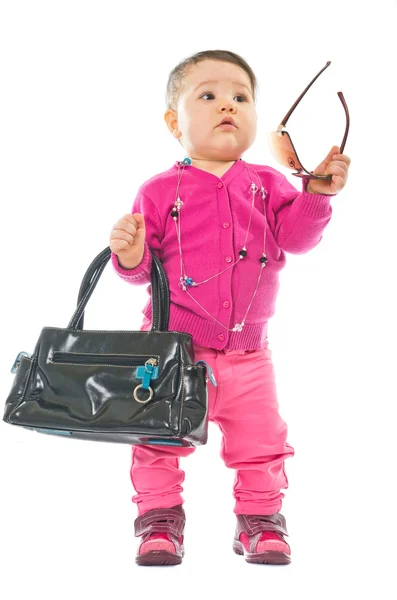 Bébé en rose avec lunettes de soleil — Photo