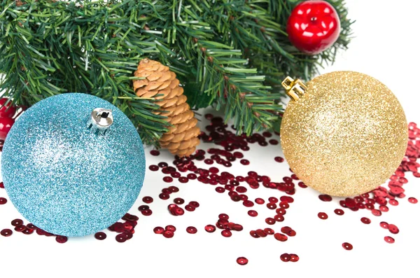 Weihnachtsbaum mit Dekoration — Stockfoto